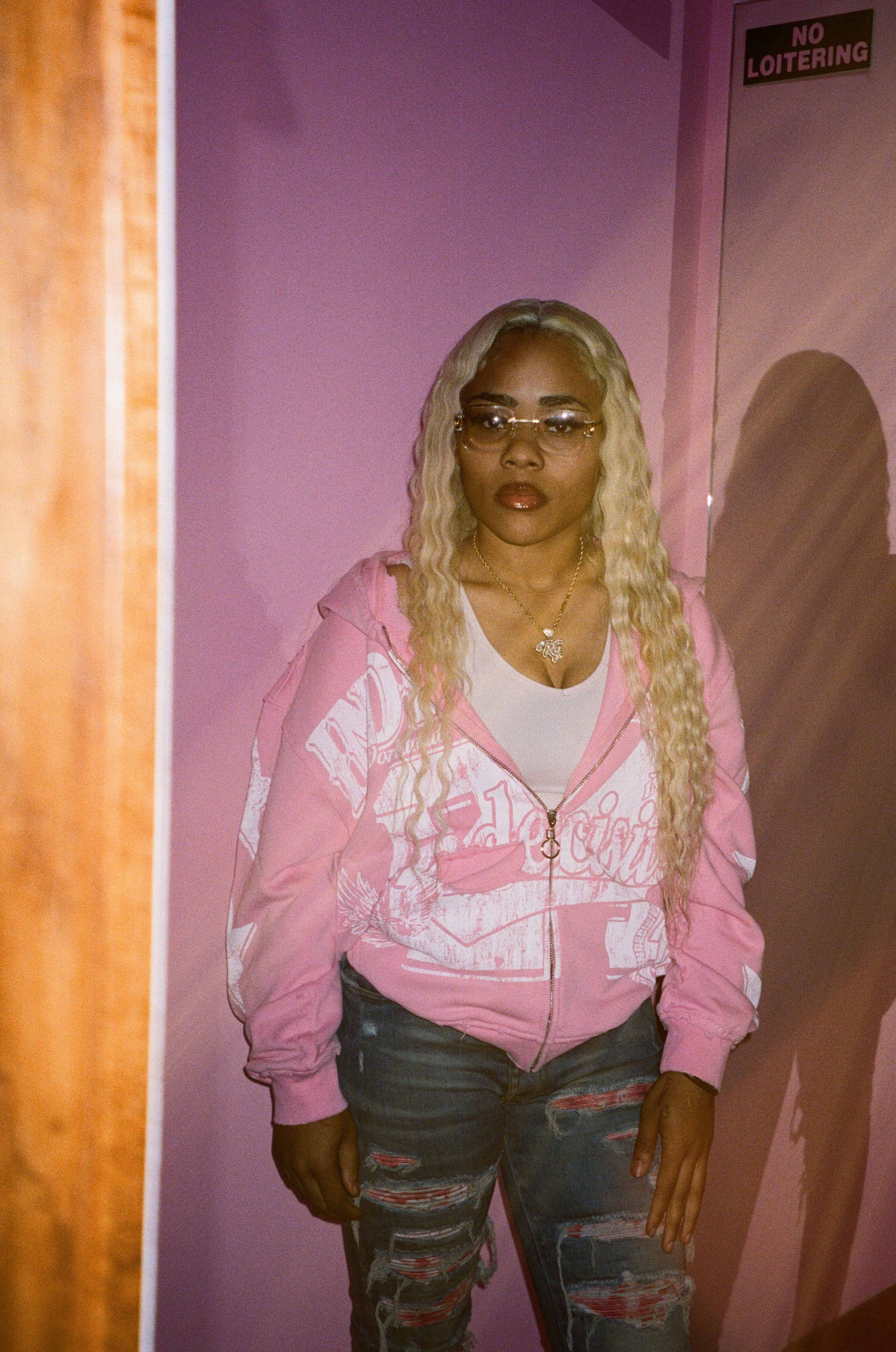 PINK STAR HOODIE
